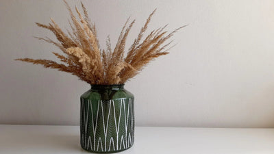 How to Choose the Perfect Vase by Style, Colour & Material for Every Interior