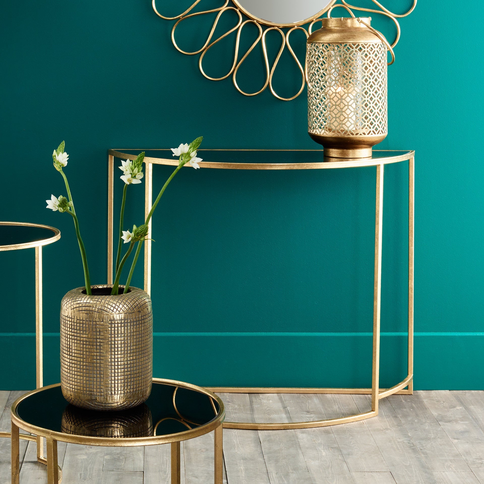 Console-Table-Collections-The-Bonnie-Home
