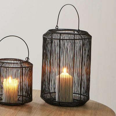 indoor-lantern-with-candles