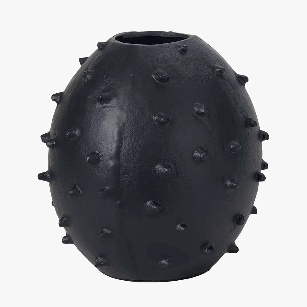 Black-Metal-Vase-with-Bobbles_6