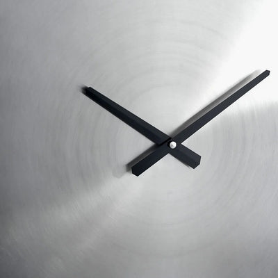 Brushed-Silver-Metal-Round-Wall-Clock_3