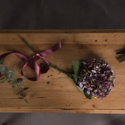Hill-Interiors-Autumn-Burgundy-Hydrangea_2