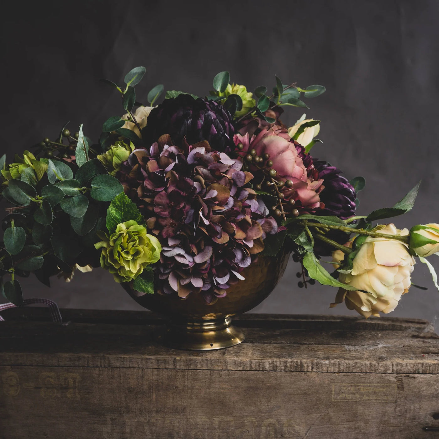 Hill-Interiors-Autumn-Burgundy-Hydrangea_8