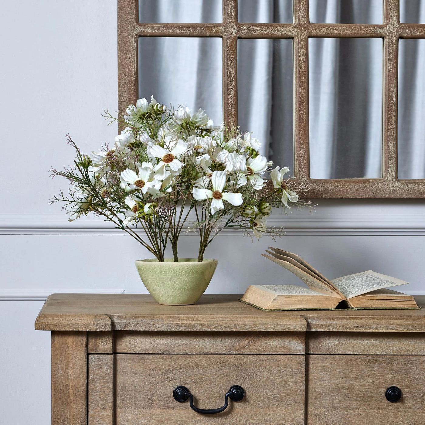 Hill-Interiors-Cream-Cosmos-Spray_7