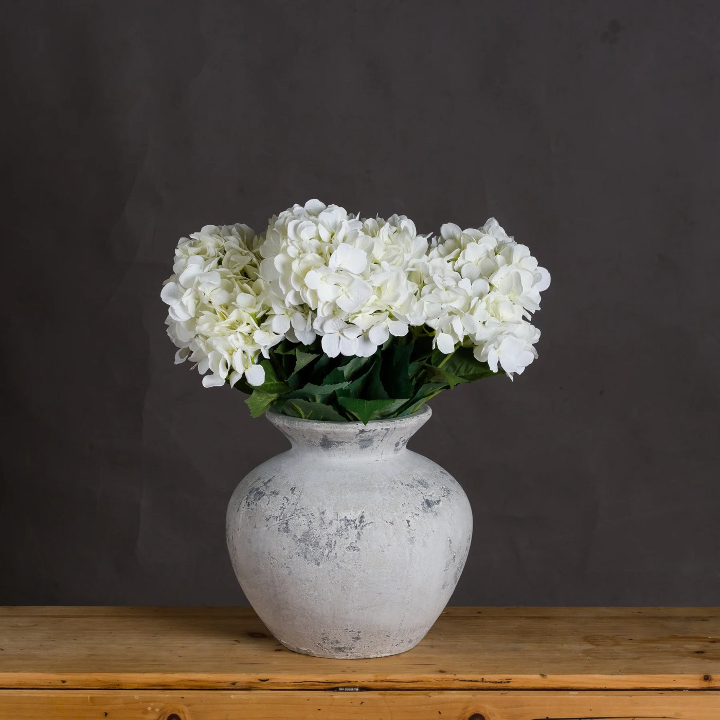 Hill-Interiors-Darcy-Antique-White-Vase_3