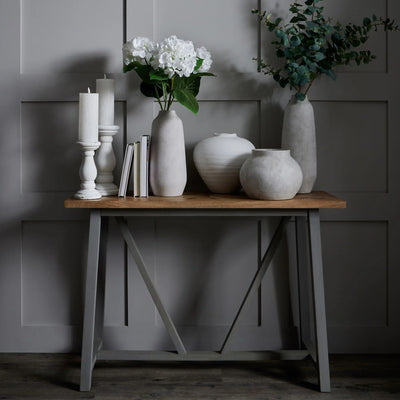 Hill-Interiors-Darcy-Stone-Planter_1