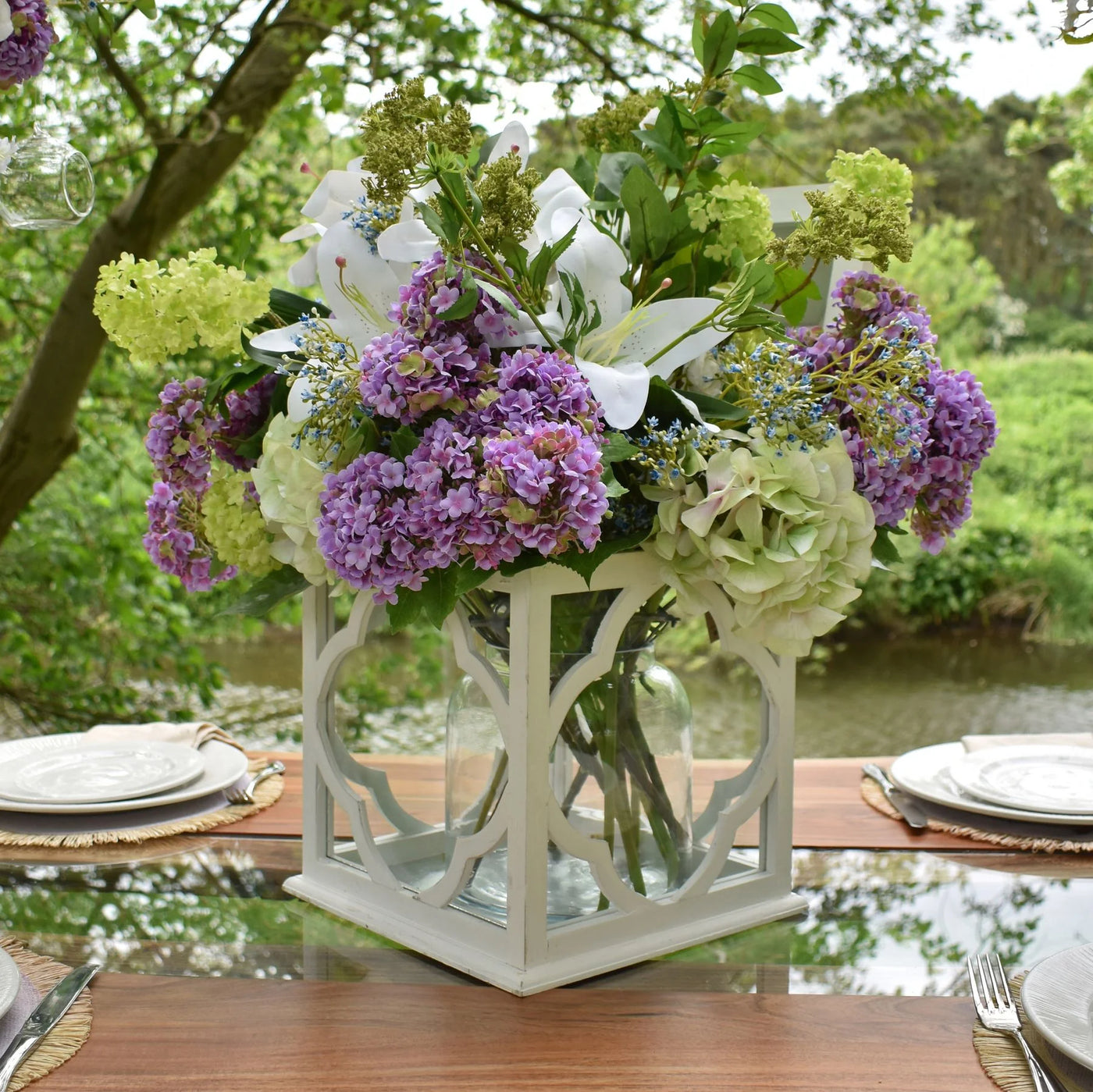 Hill-Interiors-Green-Viburnum-Spray_7
