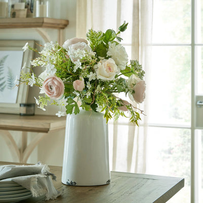 Hill-Interiors-Pastel-Pink-Ranunculus_2