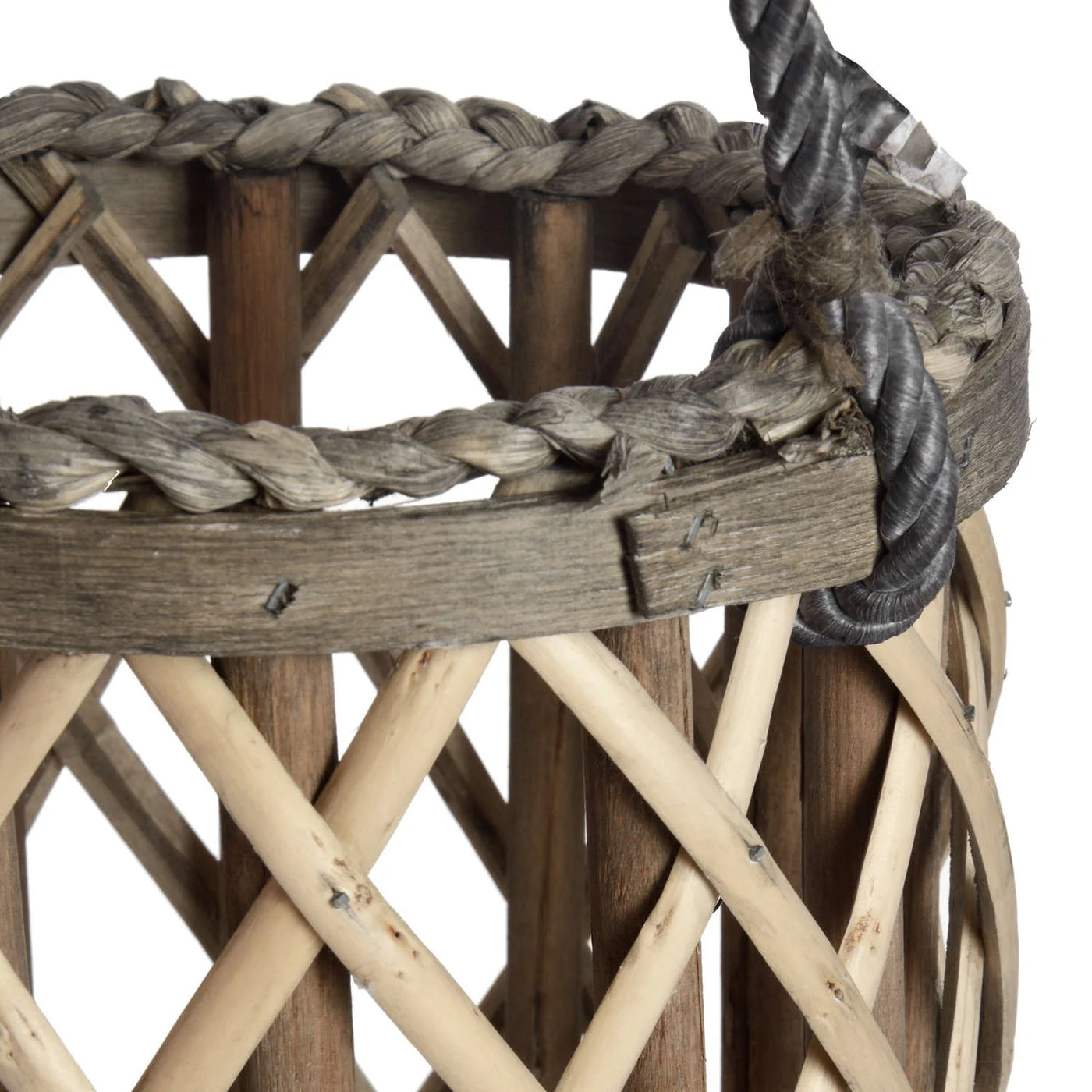 Hill-Interiors-Small-Wicker-Lantern-with-Glass-Hurricane_3