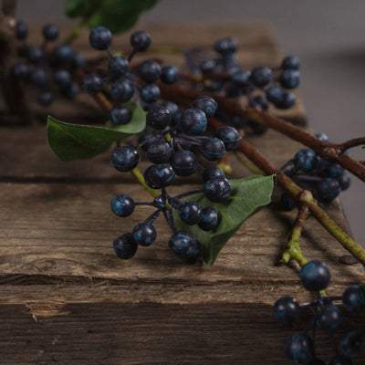 Hill-Interiors-Viburnum-Berry_3