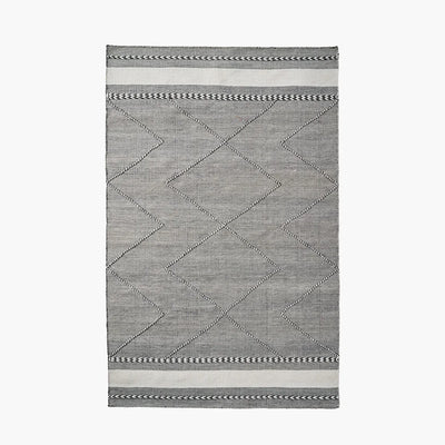 Indoor-Outdoor-Grey-and-White-Plaited-Stripe-Design-Rug_4