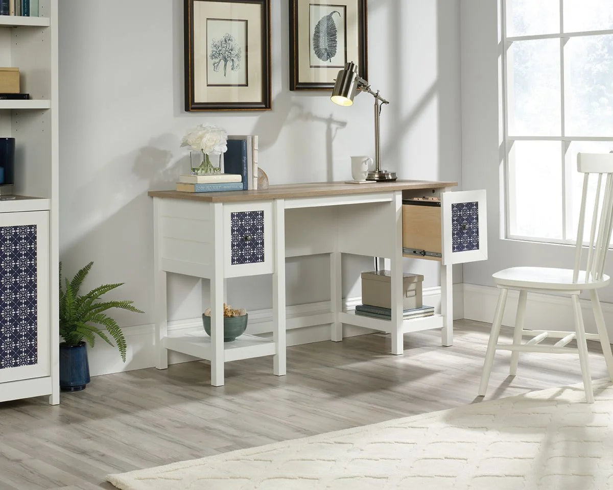 Teknik-Office-Mediterranean-Shaker-Style-Desk-in-Soft-White_2