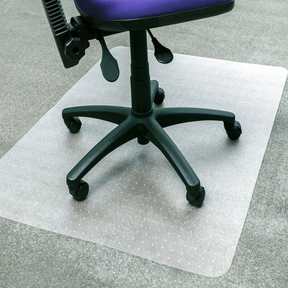 Teknik-Office-PVC-chair-mat-for-carpet_7