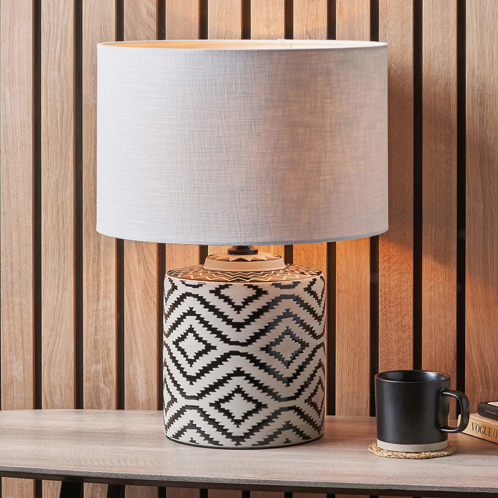 pacific-lifestyle-chirala-black-and-white-ikat-ceramic-table-lamp-base-with-lino-35cm-white-self-lined-linen-cylinder-lampshade_10