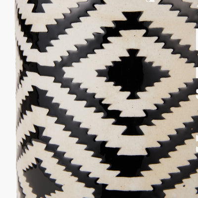 pacific-lifestyle-chirala-black-and-white-tall-ikat-ceramic-table-lamp-base-with-bow-40cm-raspberry-velvet-cylinder-lampshade_6